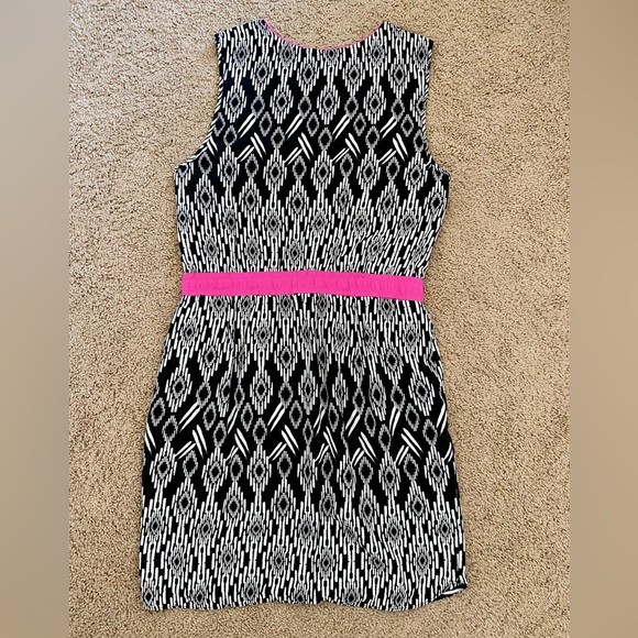 Charlie Jade 100% Silk Sheath Dress with Drawstring Waist NWOT - Picture 4 of 6